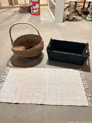 Lot #35 (1 of 14)