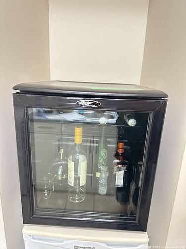 Lot #181 (1 of 6)