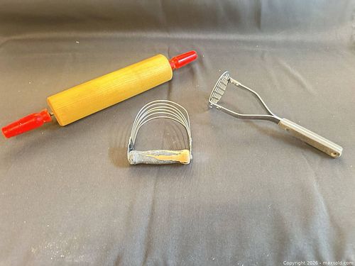 Kitchen Utensils.  A   (1 of 4)