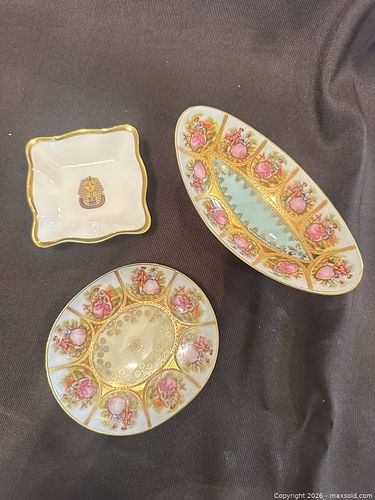 Three Small Trinket Dishes.  A (1 of 7)