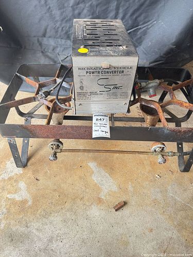 Lot #847 (1 of 10)