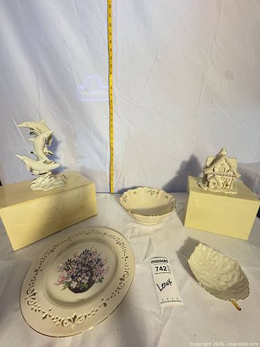 Lot #742 (1 of 13)