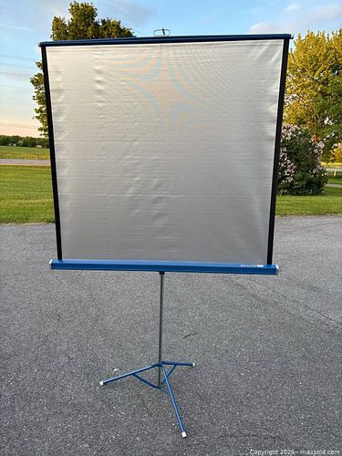Lot #17 (1 of 9)