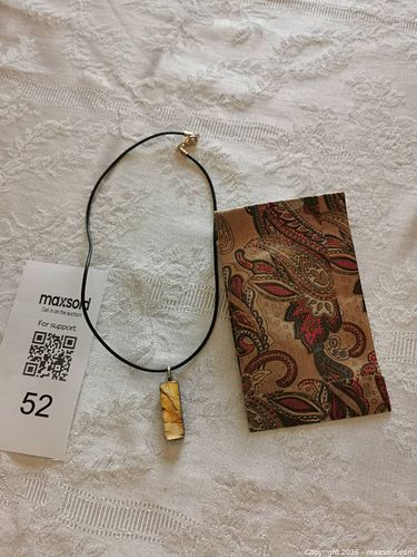 Lot #52 (1 of 7)