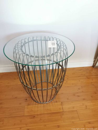 Lot #72 (1 of 6)