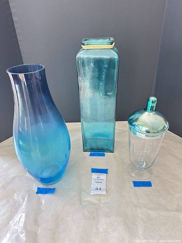 Lot #44 (1 of 12)