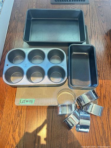 Lot #48 (1 of 4)