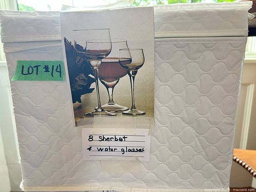 Lot #14 (1 of 10)
