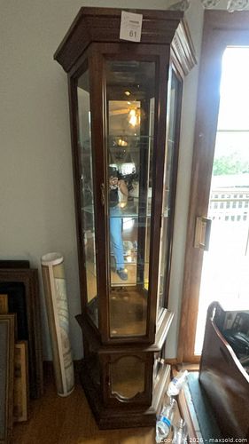 Lot #61 (1 of 4)