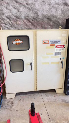 Lot #42 (1 of 10)