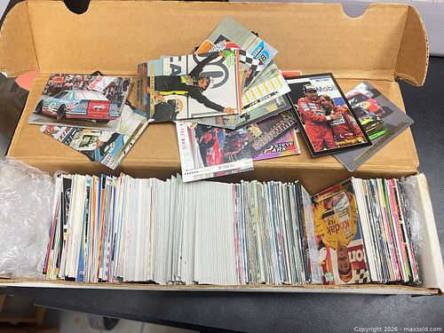 500+ NASCAR / Auto Racing Trading Cards (Mixed Brands) (1 of 5)
