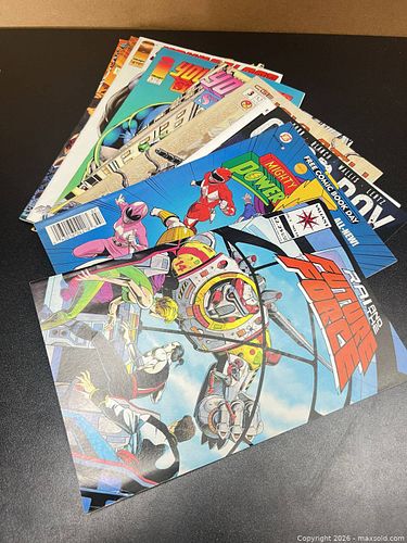 Lot of 10 Single-Issue Comic Books: Image, Valiant, Dark Horse  (1 of 5)