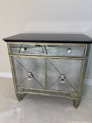 Lot #41 (1 of 10)