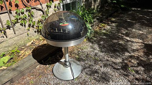 Lot #301 (1 of 15)