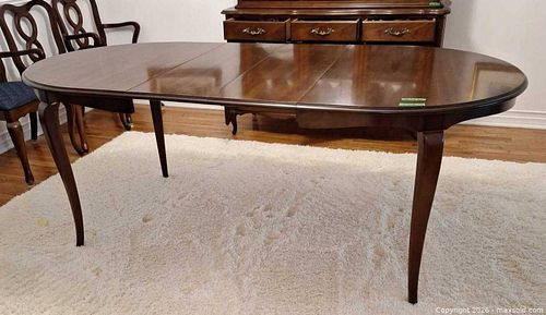 Extendable Dining Table  C (1 of 14)