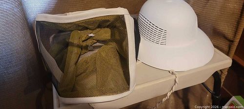 New Beekeeper Hat and Veil Set (1 of 3)