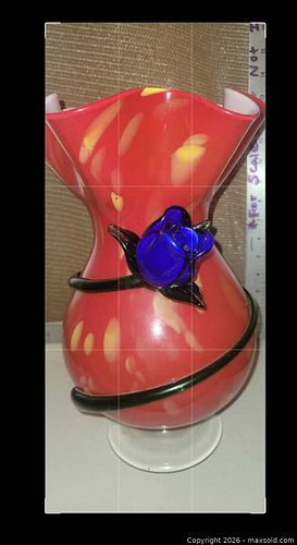 Red Murano Style Glass Art Vase (1 of 3)