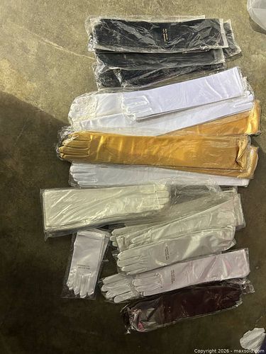 Satin Evening Gloves (1 of 3)