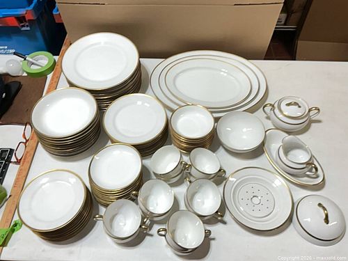 Lot #21 (1 of 7)