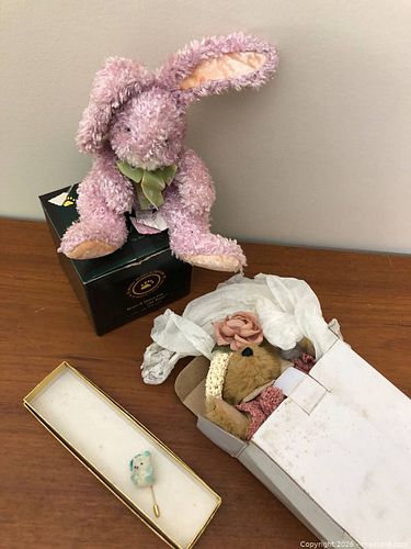 Lot #40 (1 of 11)