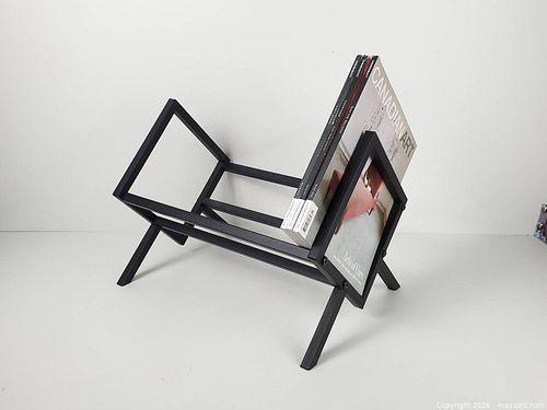 Lot #162 (1 of 8)