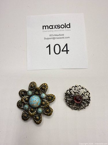 Lot #104 (1 of 7)
