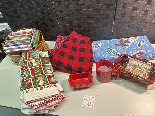 Lot #569 (1 of 8)