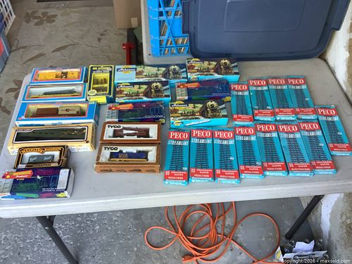Lot #12 (1 of 15)