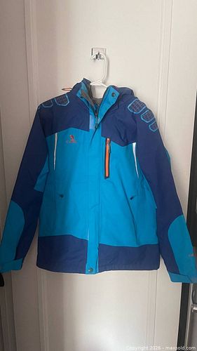 Lot #18 (1 of 3)