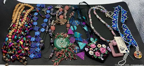 Artisan & Handmade Necklace Collection (1 of 10)