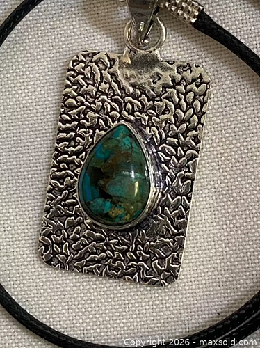Lot #24 (1 of 6)