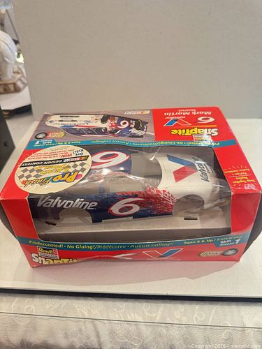 Lot #28 (1 of 4)