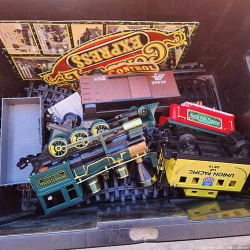 Lot #43 (1 of 7)