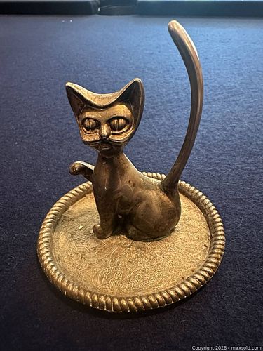 Lot #131 (1 of 4)