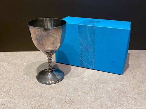 Lot #20 (1 of 9)