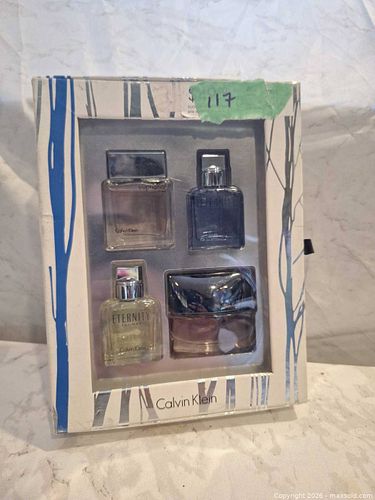 Lot #117 (1 of 5)