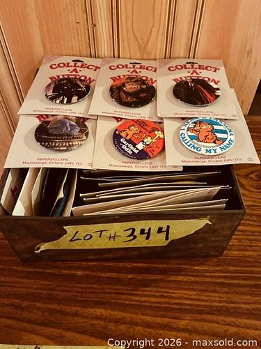 Collectible Buttons  (1 of 3)
