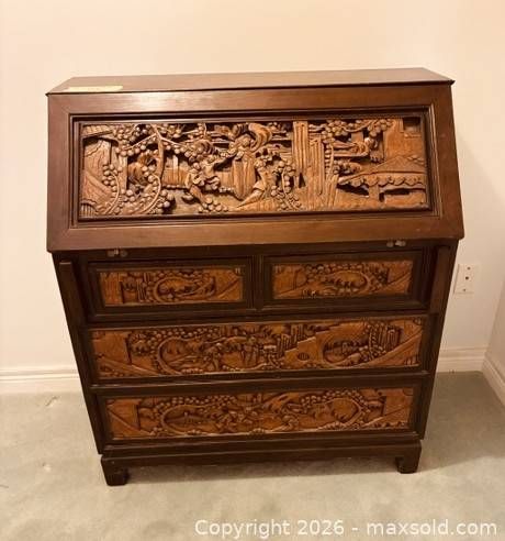 Lot #235 (1 of 8)