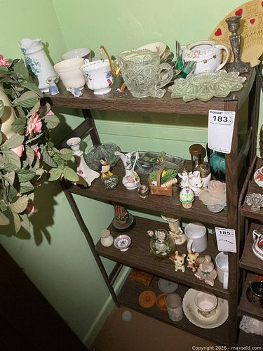 Collectibles B (1 of 13)