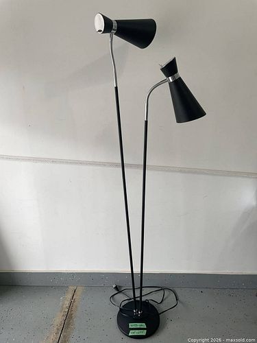 Lot #70 (1 of 5)