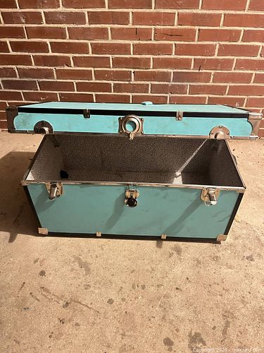 Lot #215 (1 of 7)