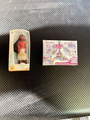 Lot #29 (1 of 5)
