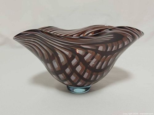 Lot #219 (1 of 8)