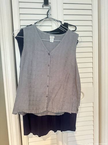 Four Ladies Tops.    A  (1 of 13)