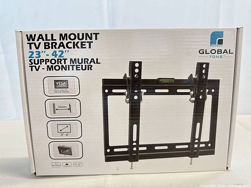 Global Tone TV Wall Mount for 23"–42" Screens (1 of 4)