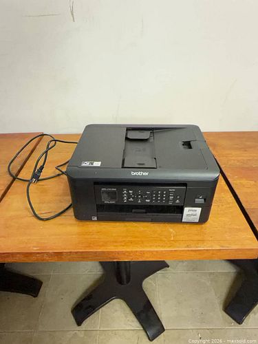Brother MFC-J1010DW All-in-One Inkjet Printer (1 of 4)