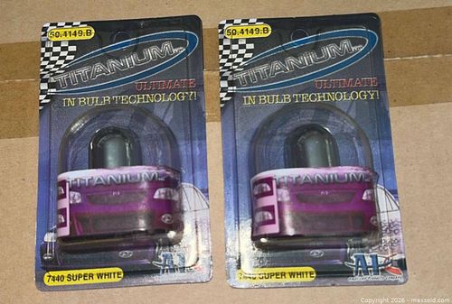 Lot #50 (1 of 6)