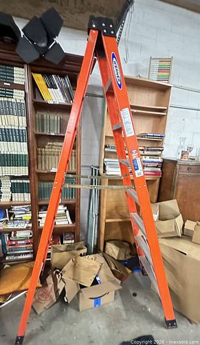 Lot #403 (1 of 4)