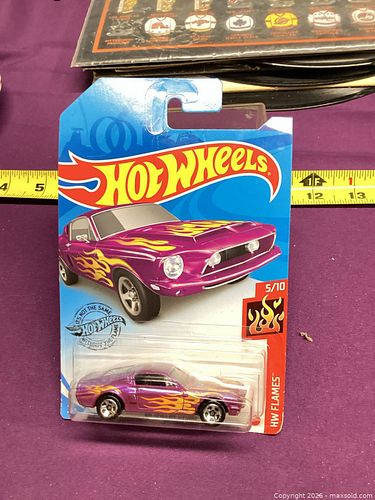 Lot #304 (1 of 2)