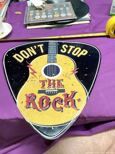 Sign of the Times Metal Guitar Wall Decor, 15 x 16 in (1 of 3)